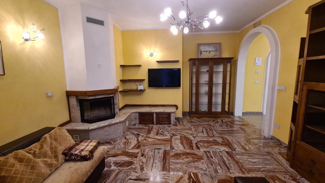 Luxury Apartment Pavullo Nel Frignano Luaran gambar